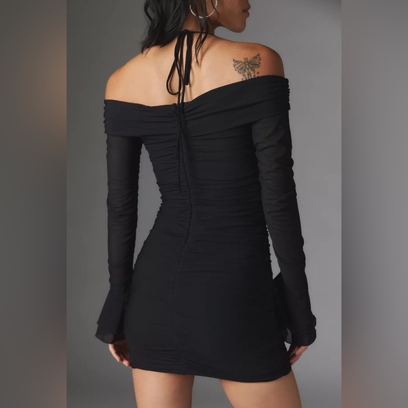 NWT Kiss The Sky Off-The-Shoulder Midi Dress - Picture 3 of 4